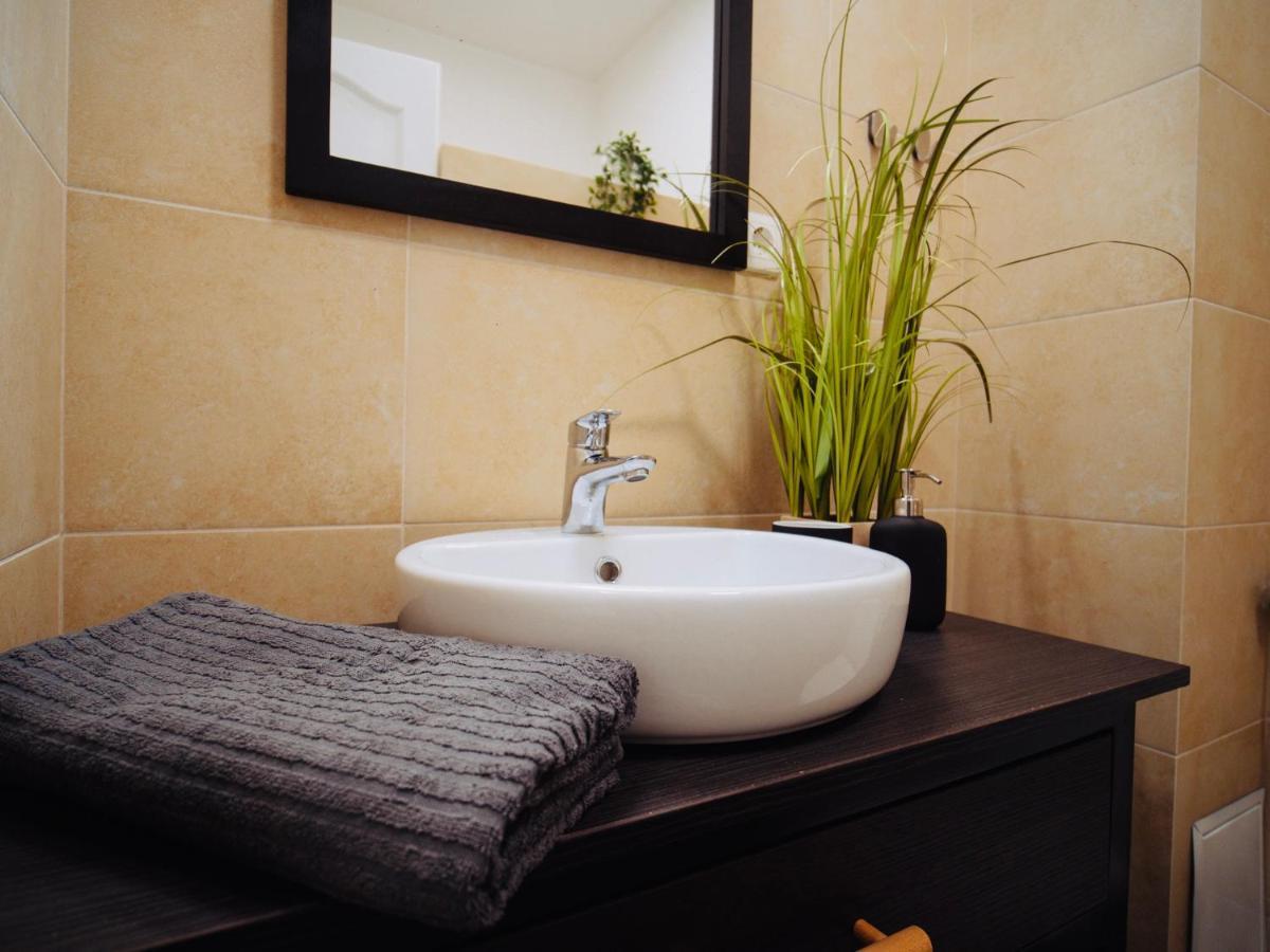 Zakarias Apartments Miercurea Ciuc Dış mekan fotoğraf