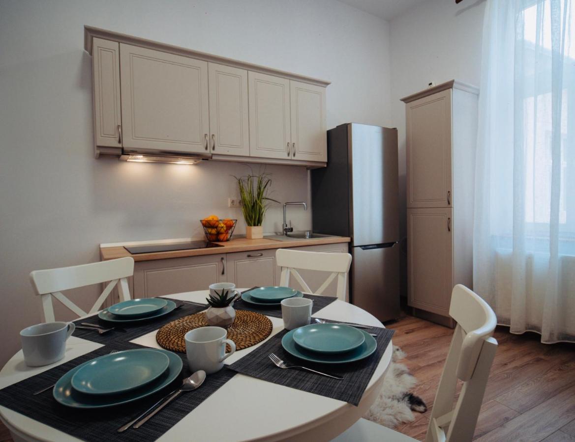 Zakarias Apartments Miercurea Ciuc Dış mekan fotoğraf